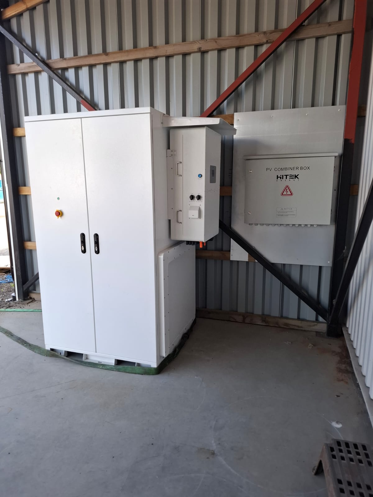 HITEK 100KWH OUTDOOR CABINET SYSTEM