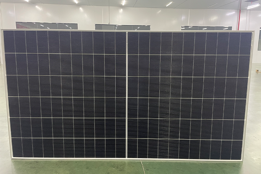 HITEK ENERGY 720W mono solar panel