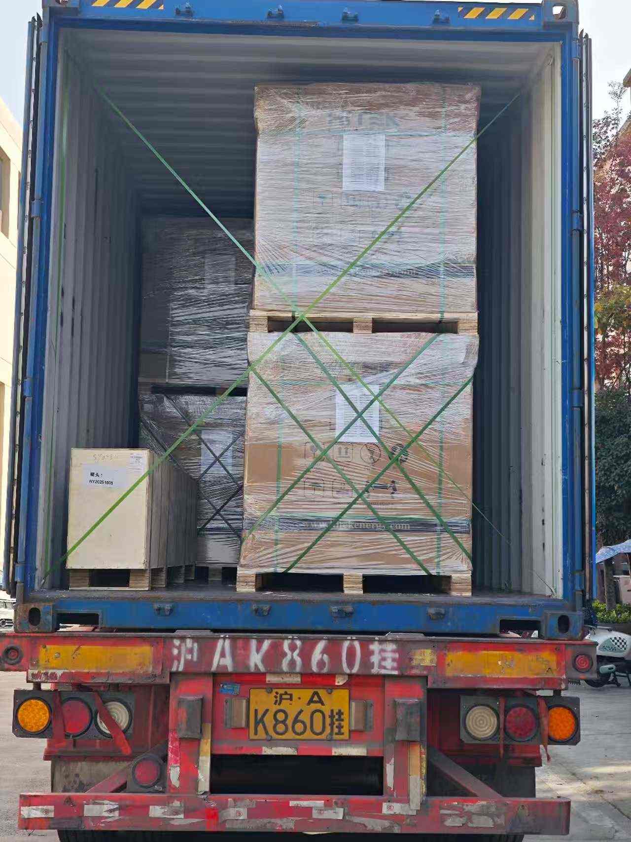 HITEK ENERGY FULL Container Solar Goods