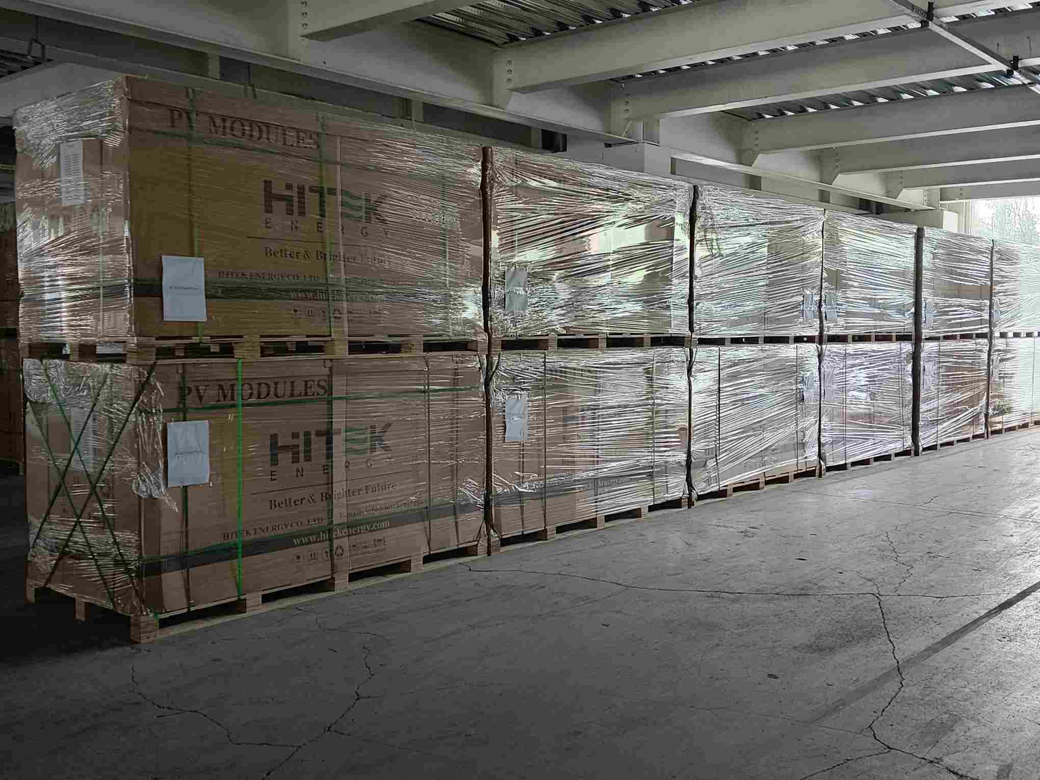 40HQ N Type 610W HITEK SOLAR PANELS